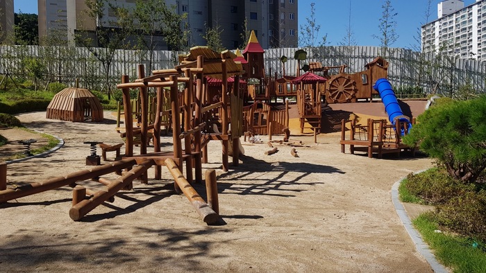 용인특례시가 공사 중인 영덕숲자람터근린공원 모습