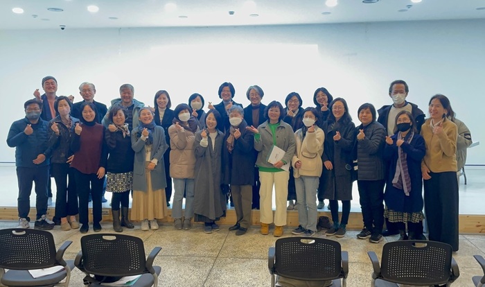 화성의료복지사회적협동조합(이하 화성의료사협)은 28일, 화성시 향남읍 화성마을사랑방에서 제4차 정기대의원 총회를 열어 이란 상임이사를 신임 이사장으로 선출하고 2023년 사업계획 등을 논의·의결했다.