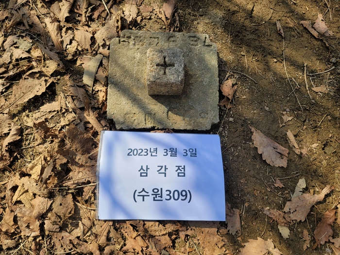 광주시는 위치정보를 결정하는 기준으로 사용하고 있는 관내 측량기준점 표지에 대한 일제 조사를 실시한다.