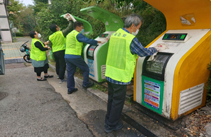 성남시 공공근로 중 하나인 판교크린넷 클린 사업