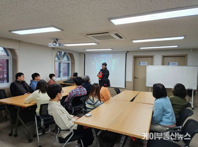 수원시 장안구 조원2동 행정복지센터, 직원 대상 자체 소방 안전교육 실시