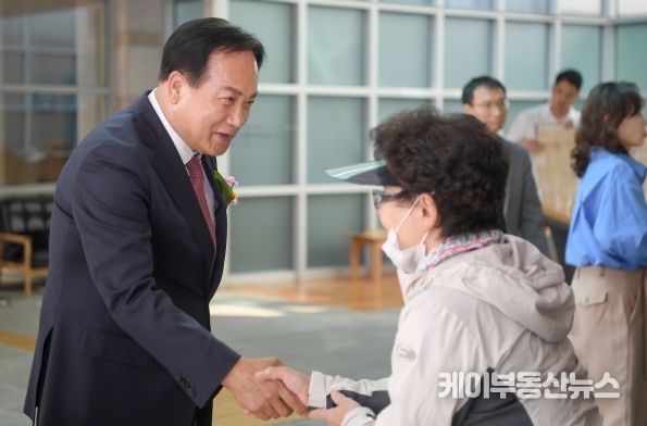 이권재 오산시장, 제28회 노인의 날 기념행사 참석