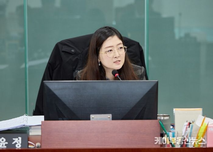 경기도의회 교육기획위원회 장윤정 의원(더불어민주당, 안산3)