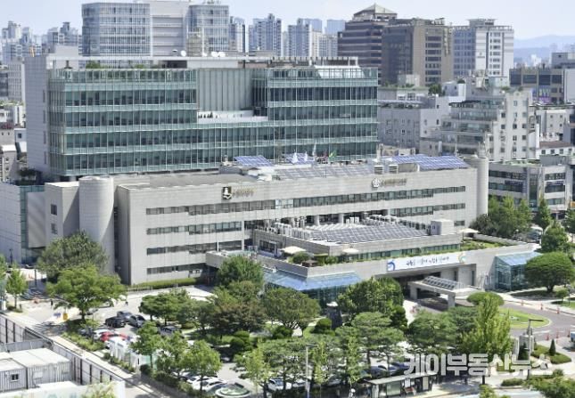 수원시청사