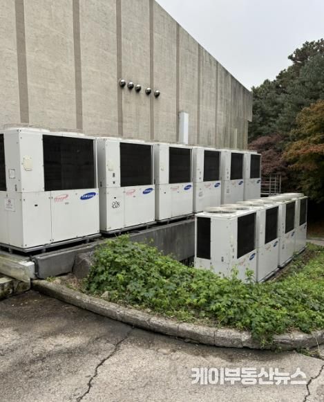가스열펌프(GHP) 배출가스 저감장치를 설치한 냉난방기 실외기 모습