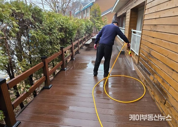 의왕도시공사 바라산자연휴양림, 봄맞이 대청소 실시