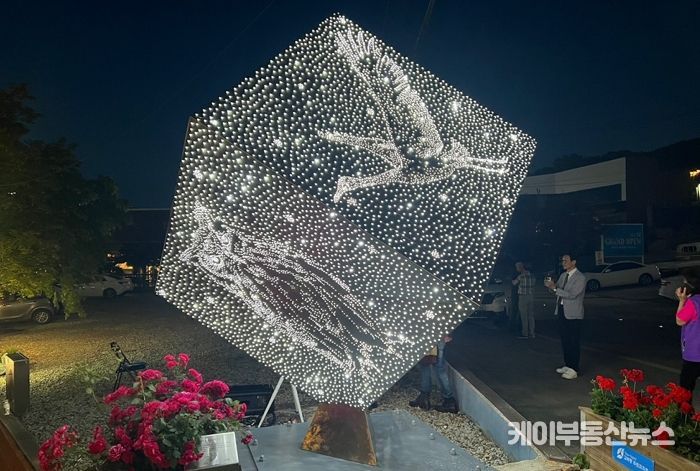 파주시, ‘심학산 빛의 거리’조성 완료…지역의 새로운 명소로 떠오른다