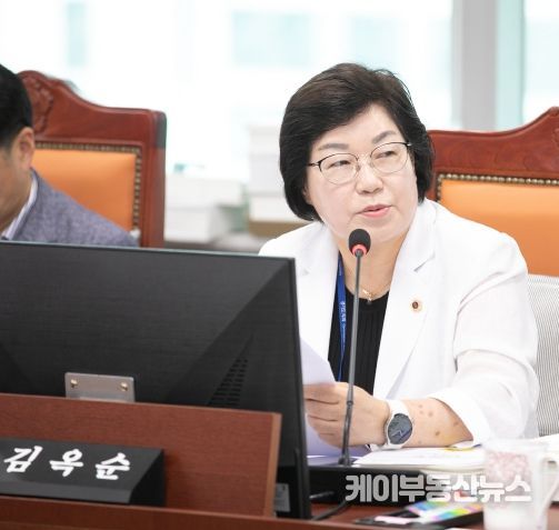 경기도의회 도시환경위원회 김옥순 의원(더불어민주당, 비례)