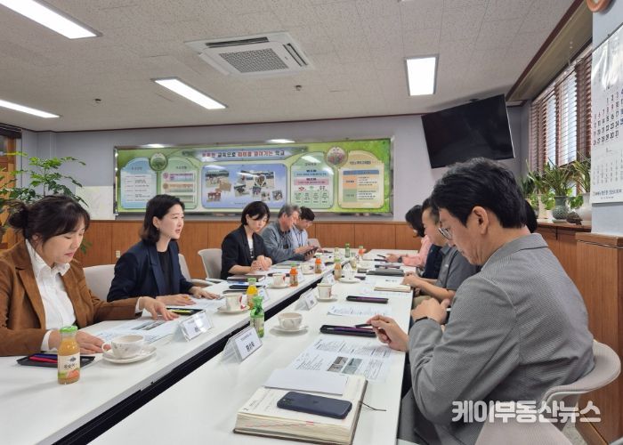 장윤정 의원, 안산 성호중·호동초 방문…“학생 안전과 학습환경 개선 노력”