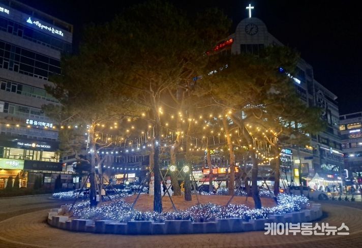 양주시, 고읍광장 연말연시 경관조명 설치