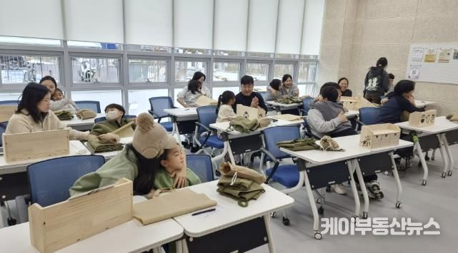 하남문화재단, 크리스마스 특집 생활문화아카데미 ‘생긋’ 성황리 종료! 사전 예약 3일 만에 마감