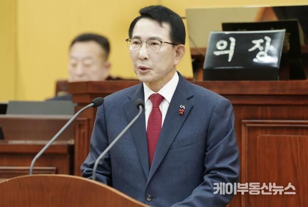 이완섭 서산시장이 5일 서산시의회 제311회 임시회에서 새해 청사진을 밝혔다.
