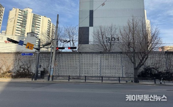 의정부시, 회룡역 삼거리 가로시설물 통합 정비 완료