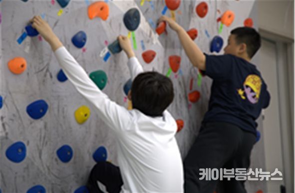 교실 밖 세상에서 진짜 진로를 만나다! 파주시청소년재단, '창의적체험활동' 본격 운영… 1,000명 참여 확대